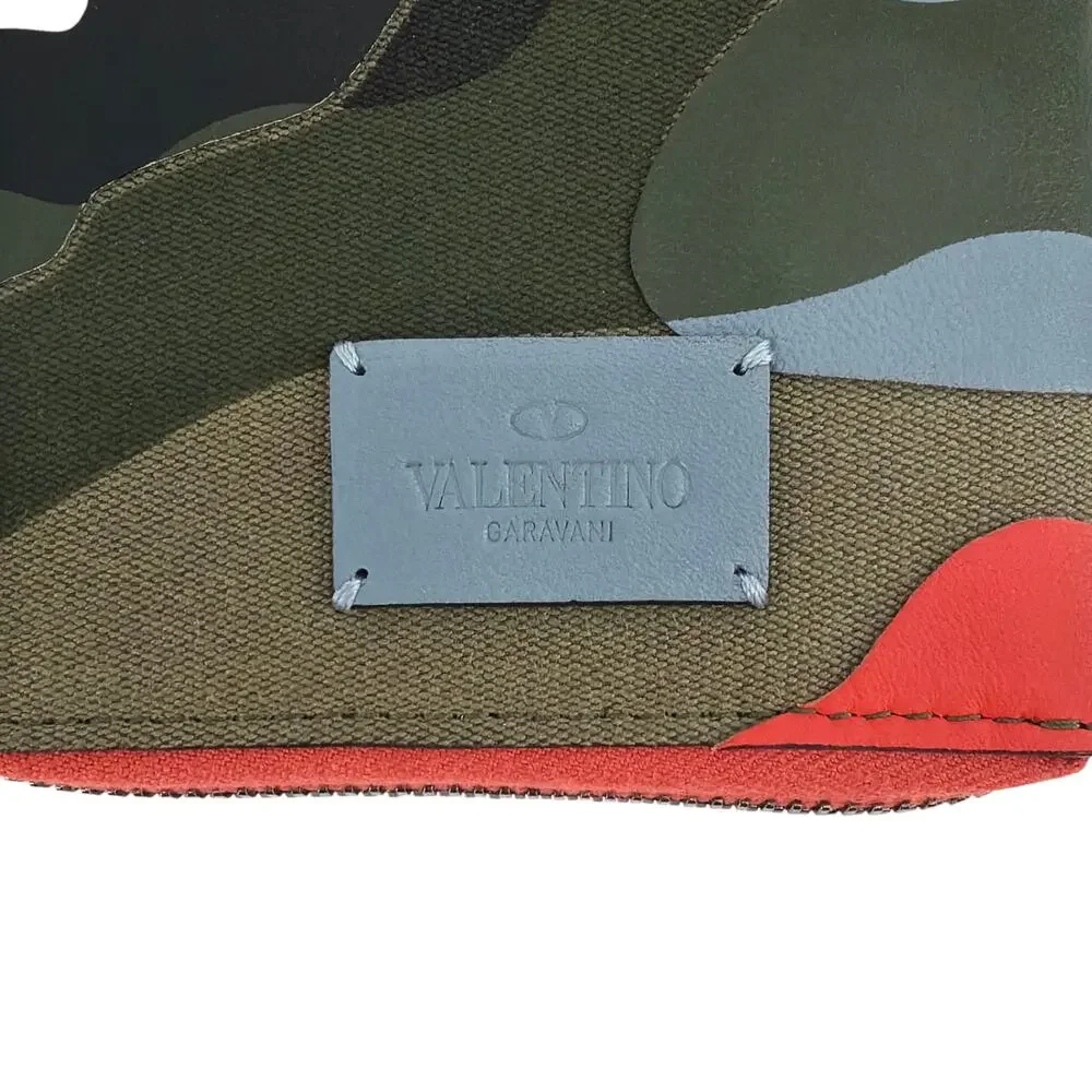 VALENTINO GARAVANI Camouflage Zip Wallet